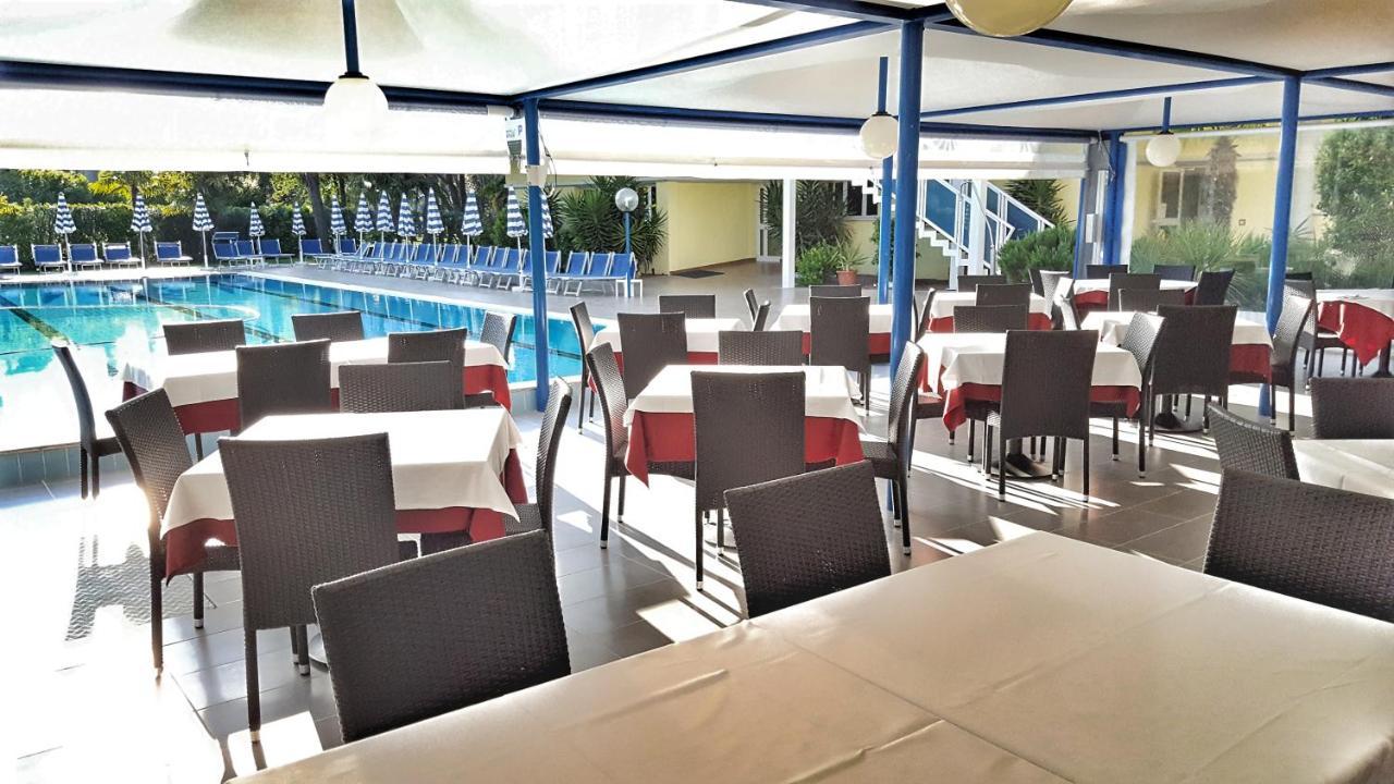 Hotel Alla Terrazza 비비오네 외부 사진