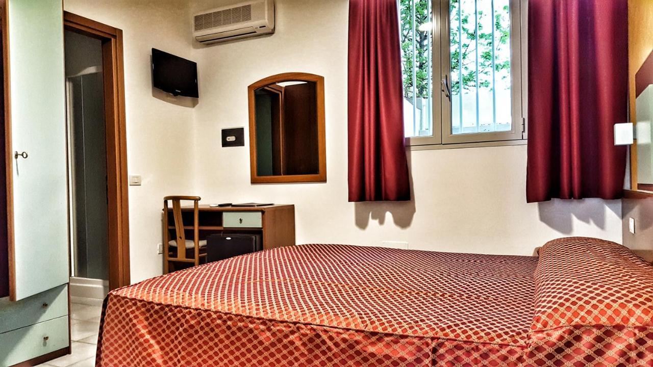 Hotel Alla Terrazza 비비오네 외부 사진