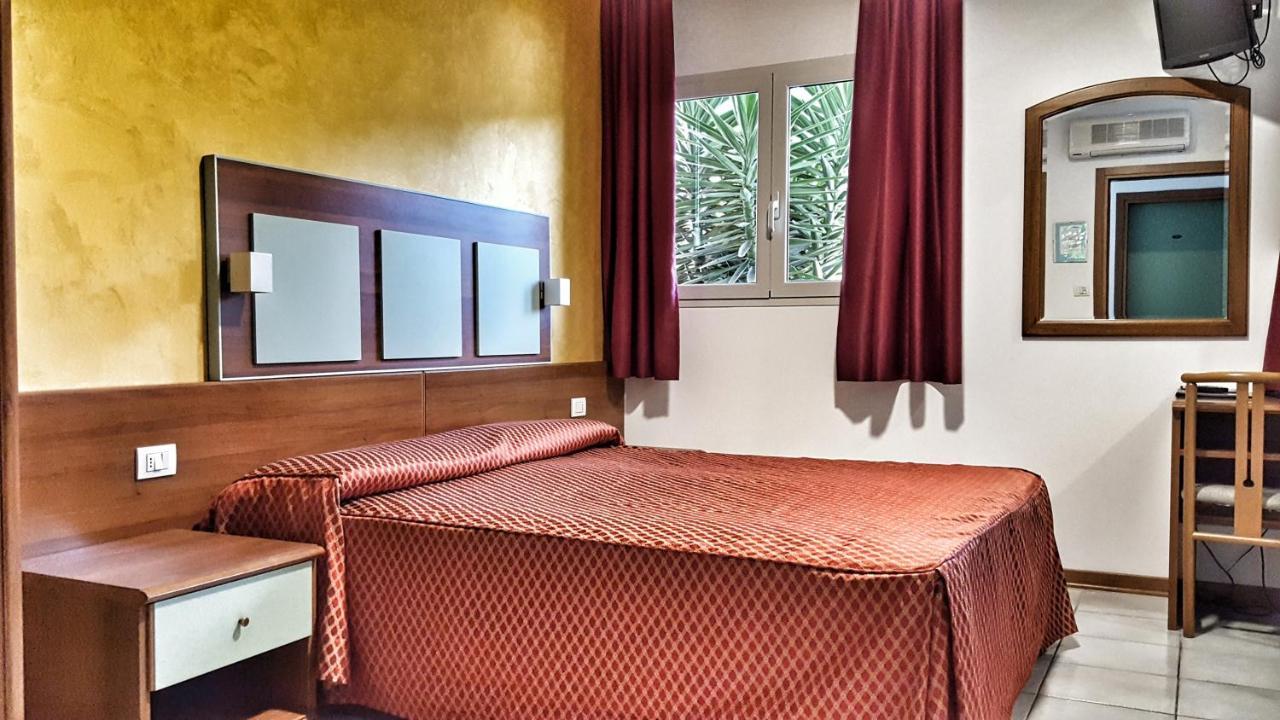 Hotel Alla Terrazza 비비오네 외부 사진