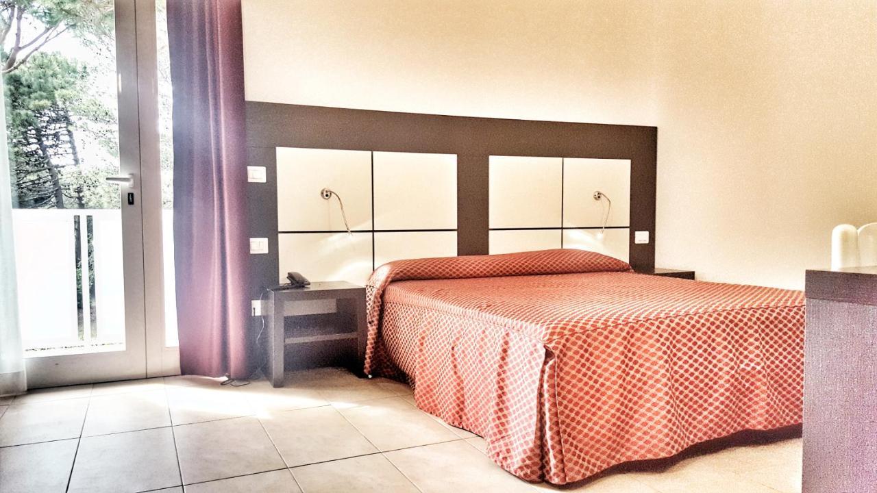 Hotel Alla Terrazza 비비오네 외부 사진