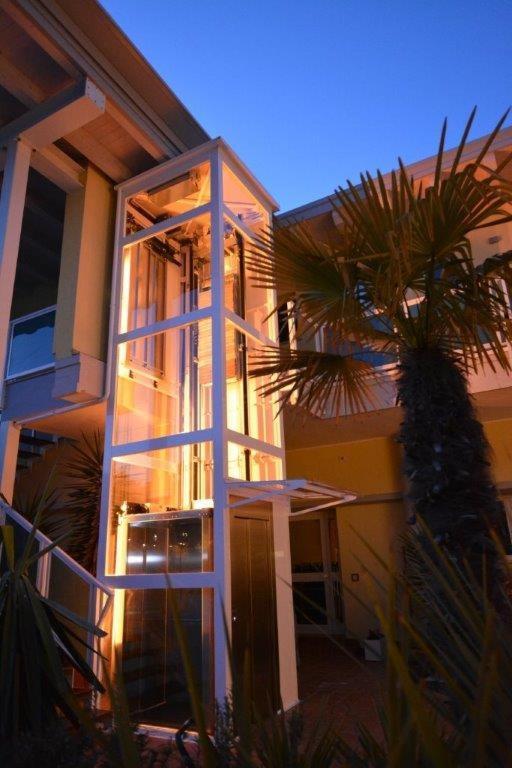 Hotel Alla Terrazza 비비오네 외부 사진